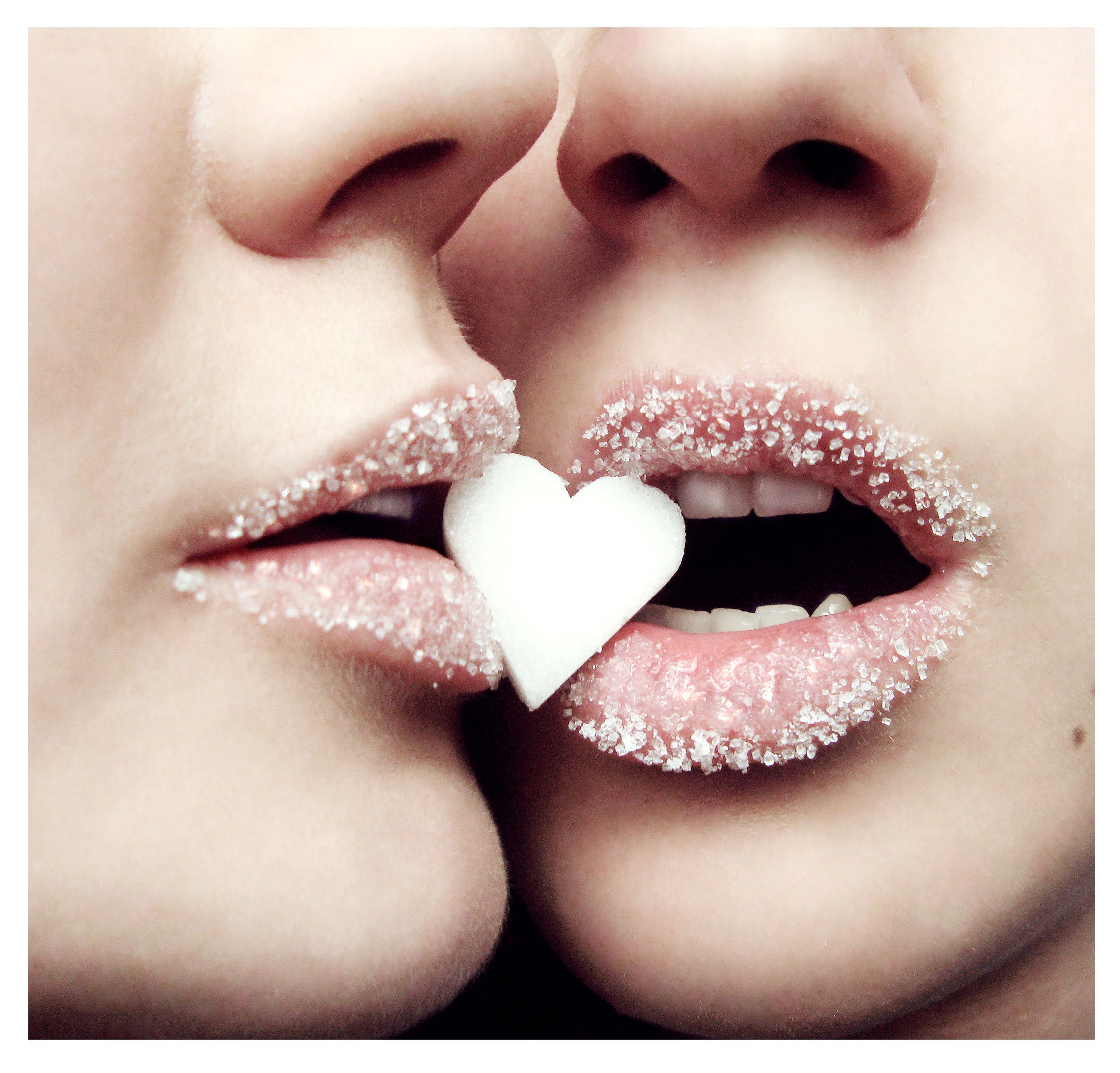 sweet lips with sugar heart