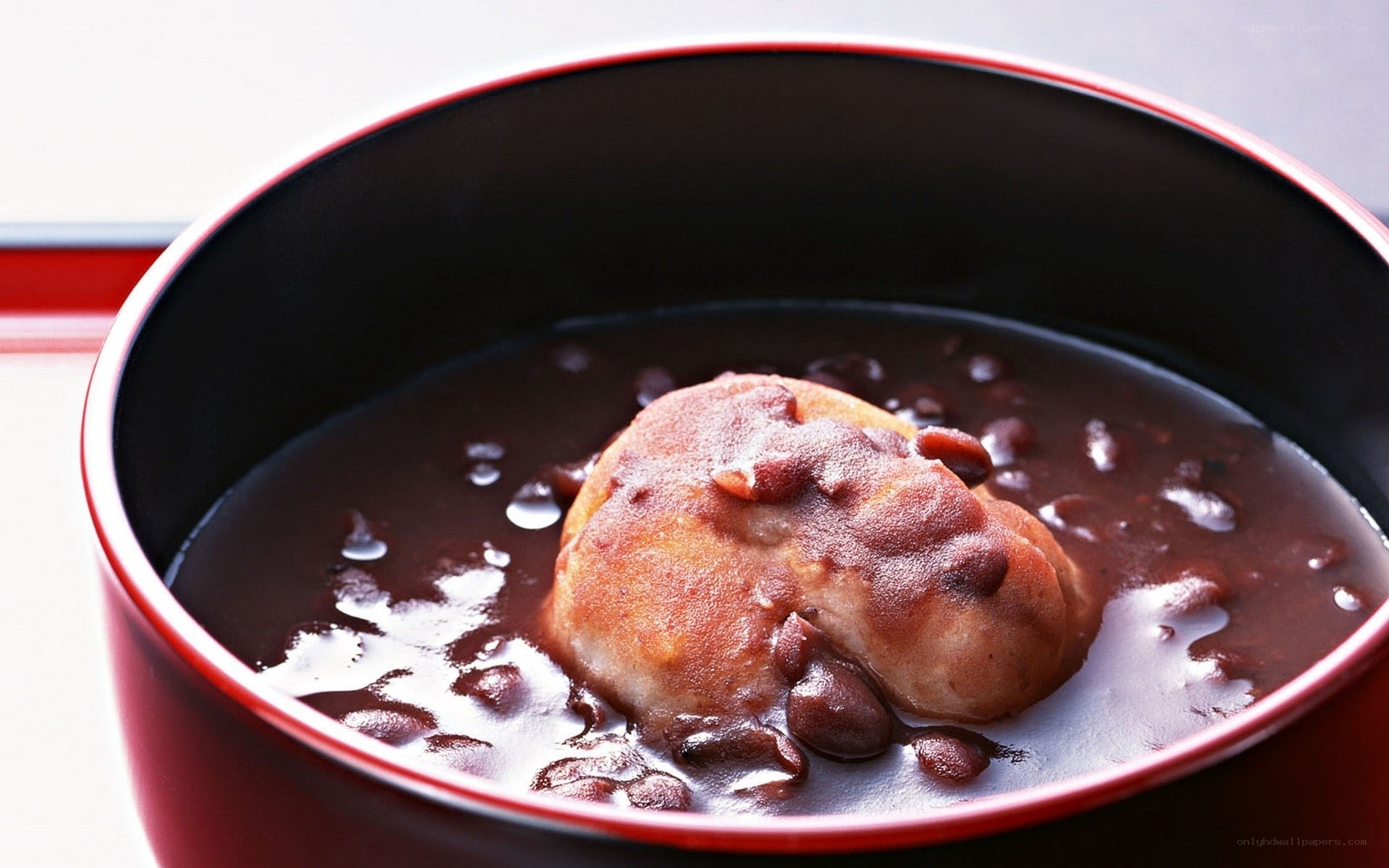 sweet red bean dumpling in soup