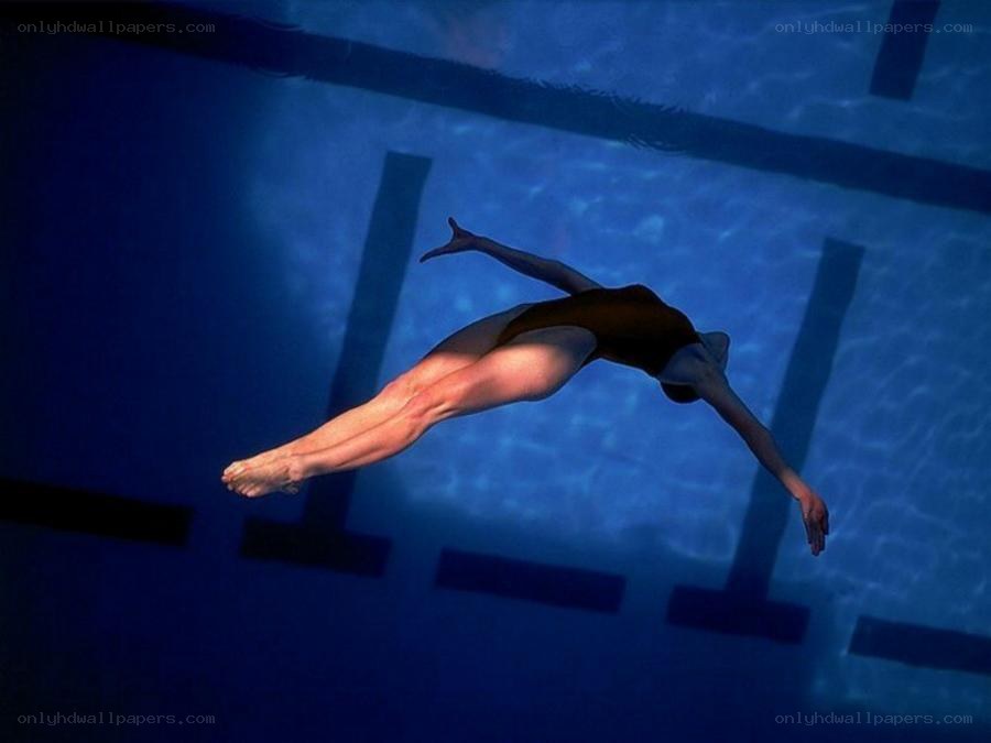 swimmer underwater in pool