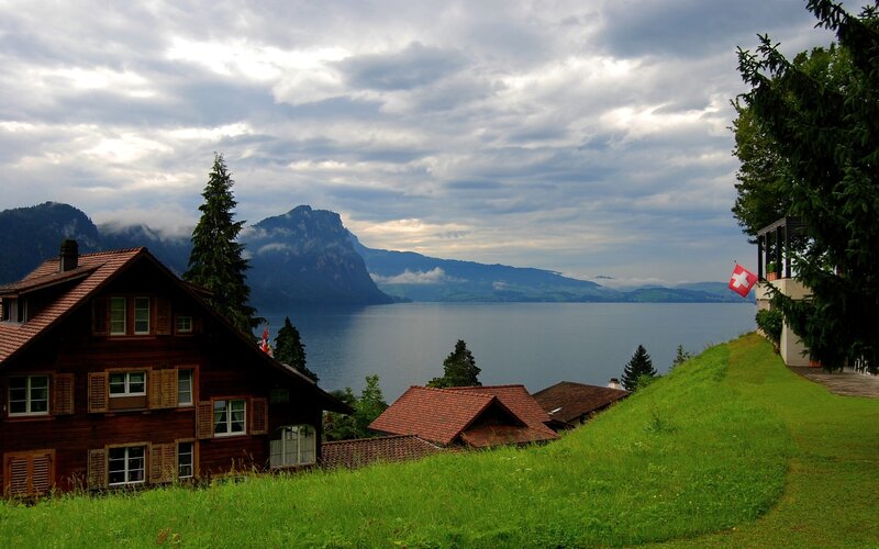 Swiss lake house with mountain view