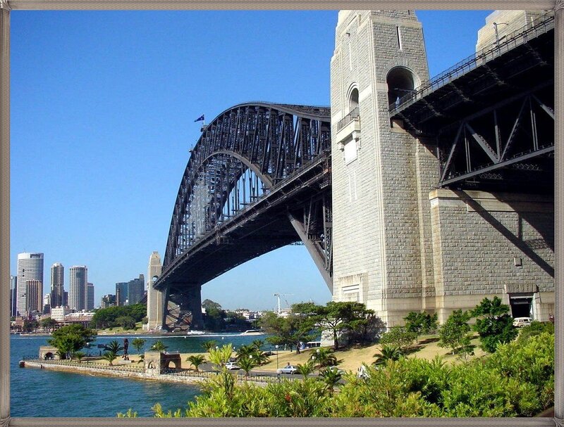 Sydney Harbour Bridge — Blue, Serene