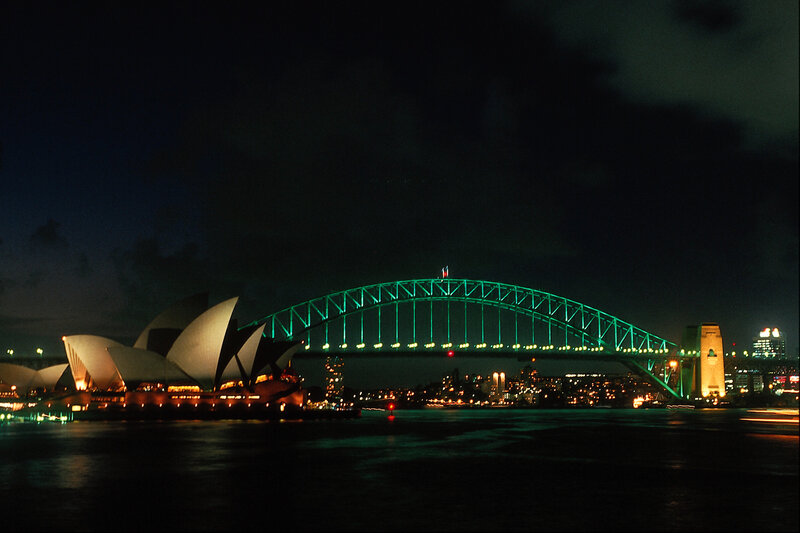 Sydney Opera House and Bridge — Green, Dramatic