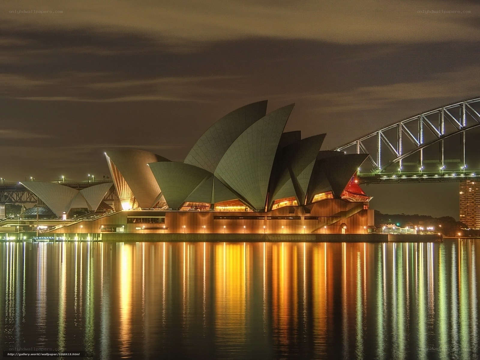 Sydney Opera House at night