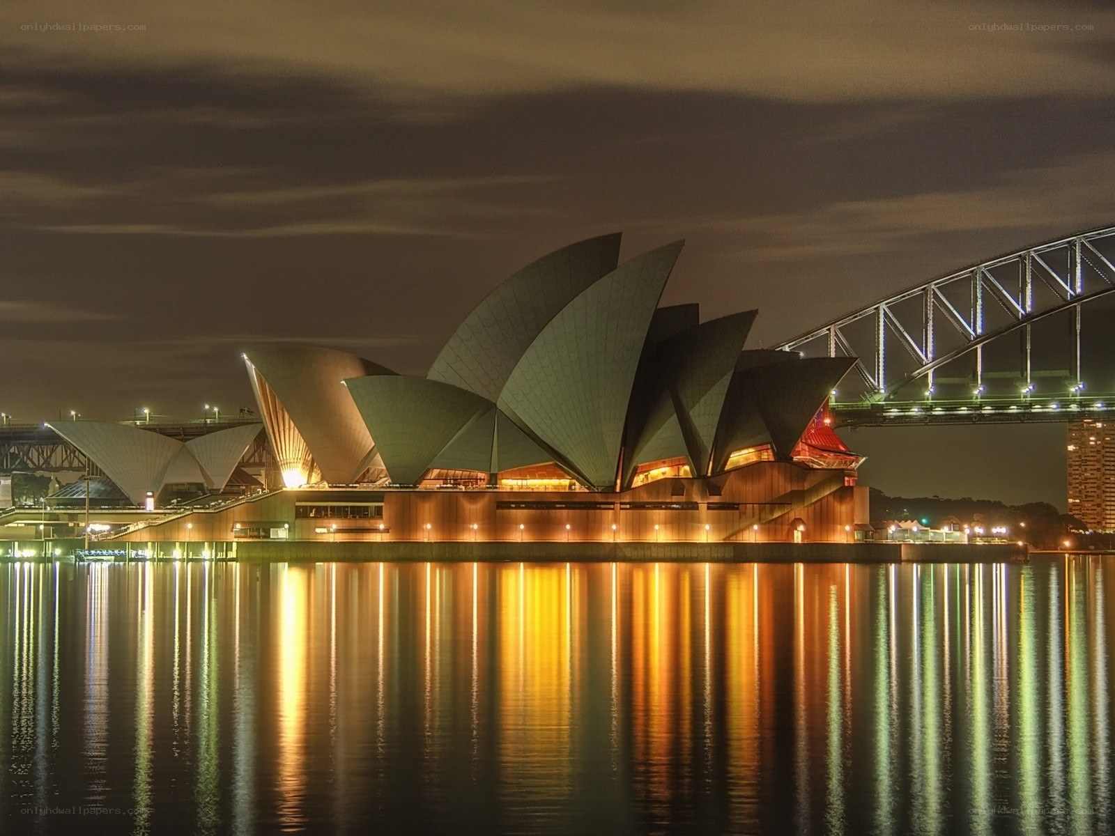 Sydney Opera House at night