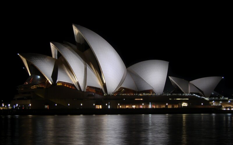 Sydney Opera House — Black