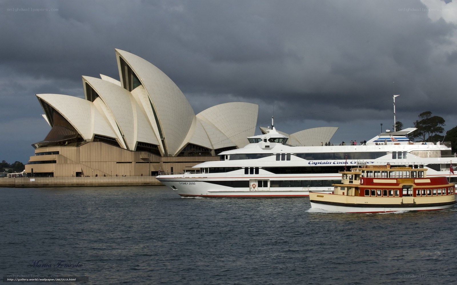 Sydney Opera House with ferries