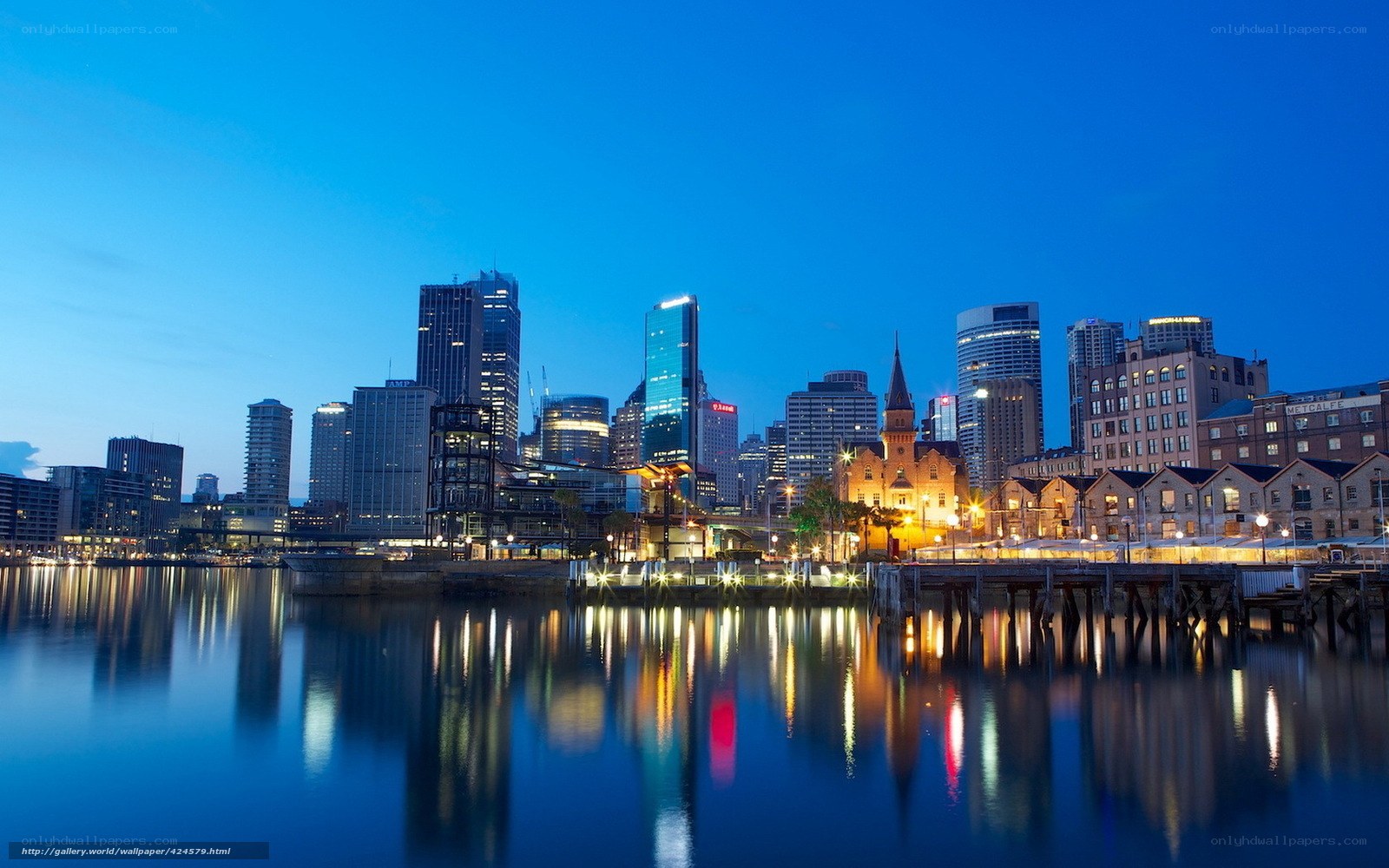 Sydney skyline at dusk