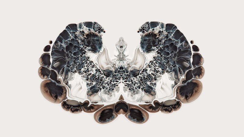 Symmetrical Fluid Art Pattern