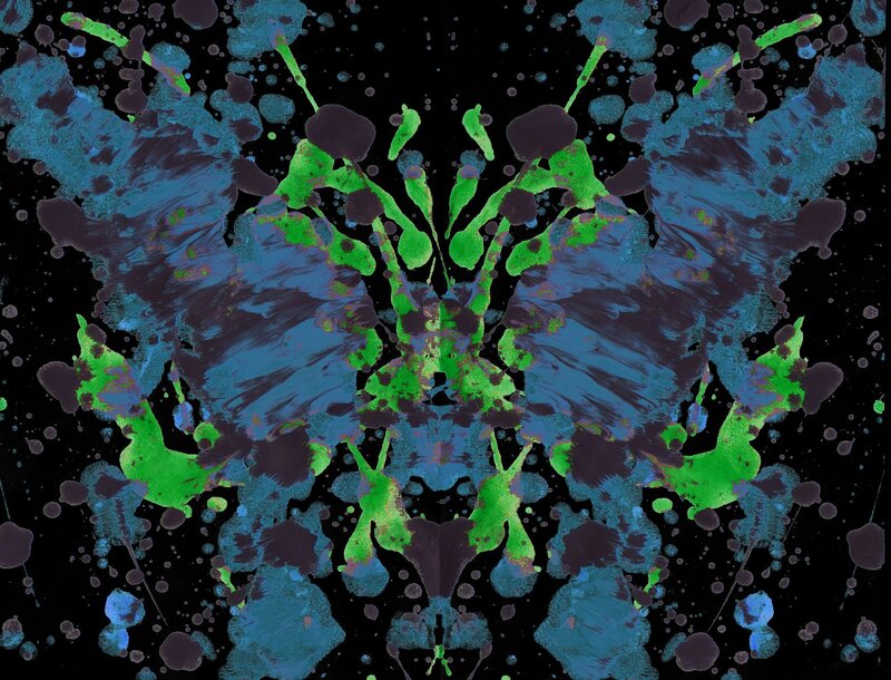 Symmetrical Inkblot Pattern — Green