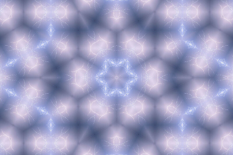 Symmetrical light fractal pattern
