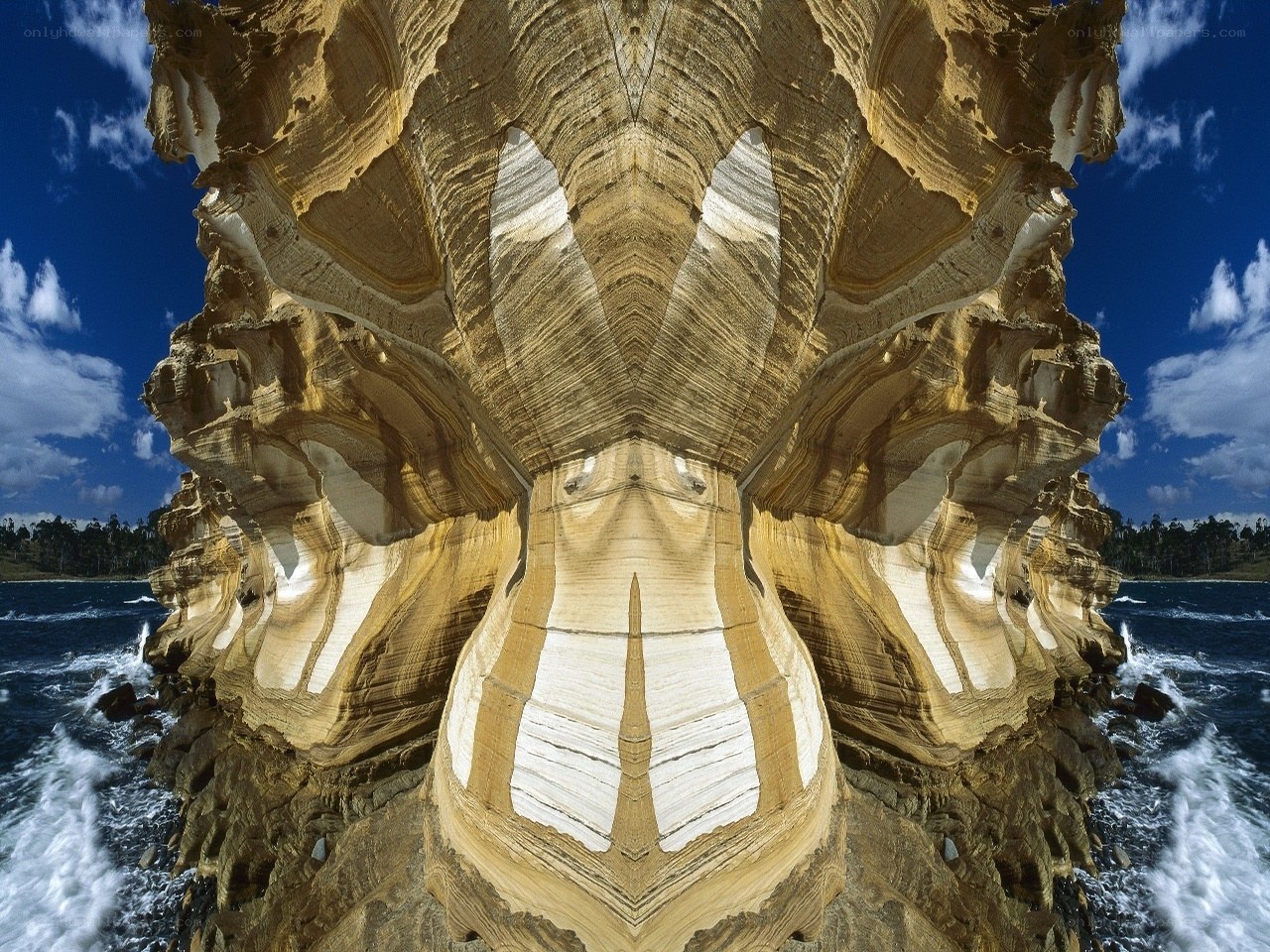 Symmetrical rock formation