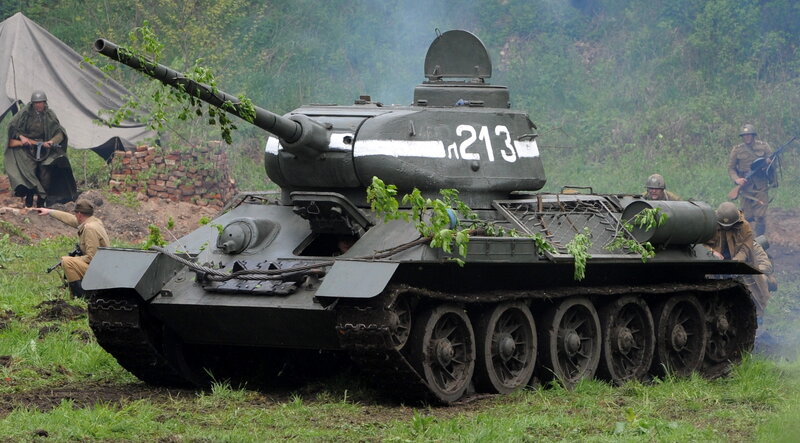 T-34 Tank with Soldiers