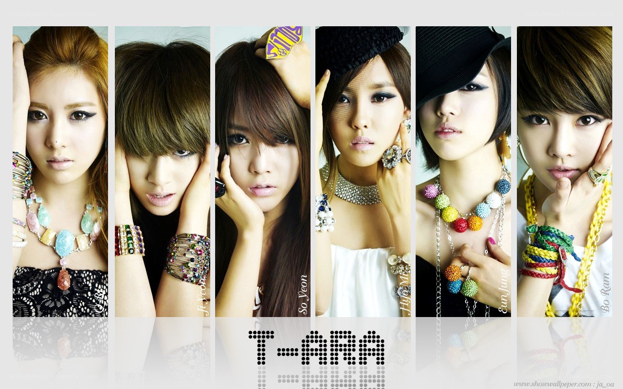 T-ara group portrait