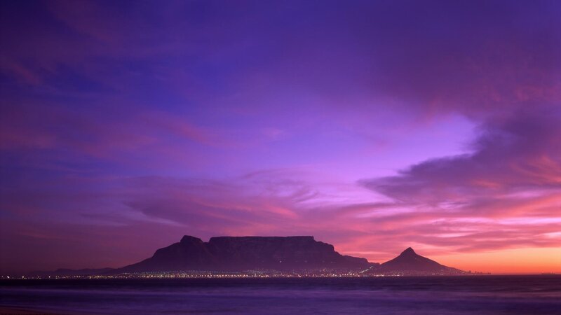 Table Mountain at Dusk — Purple, Dramatic