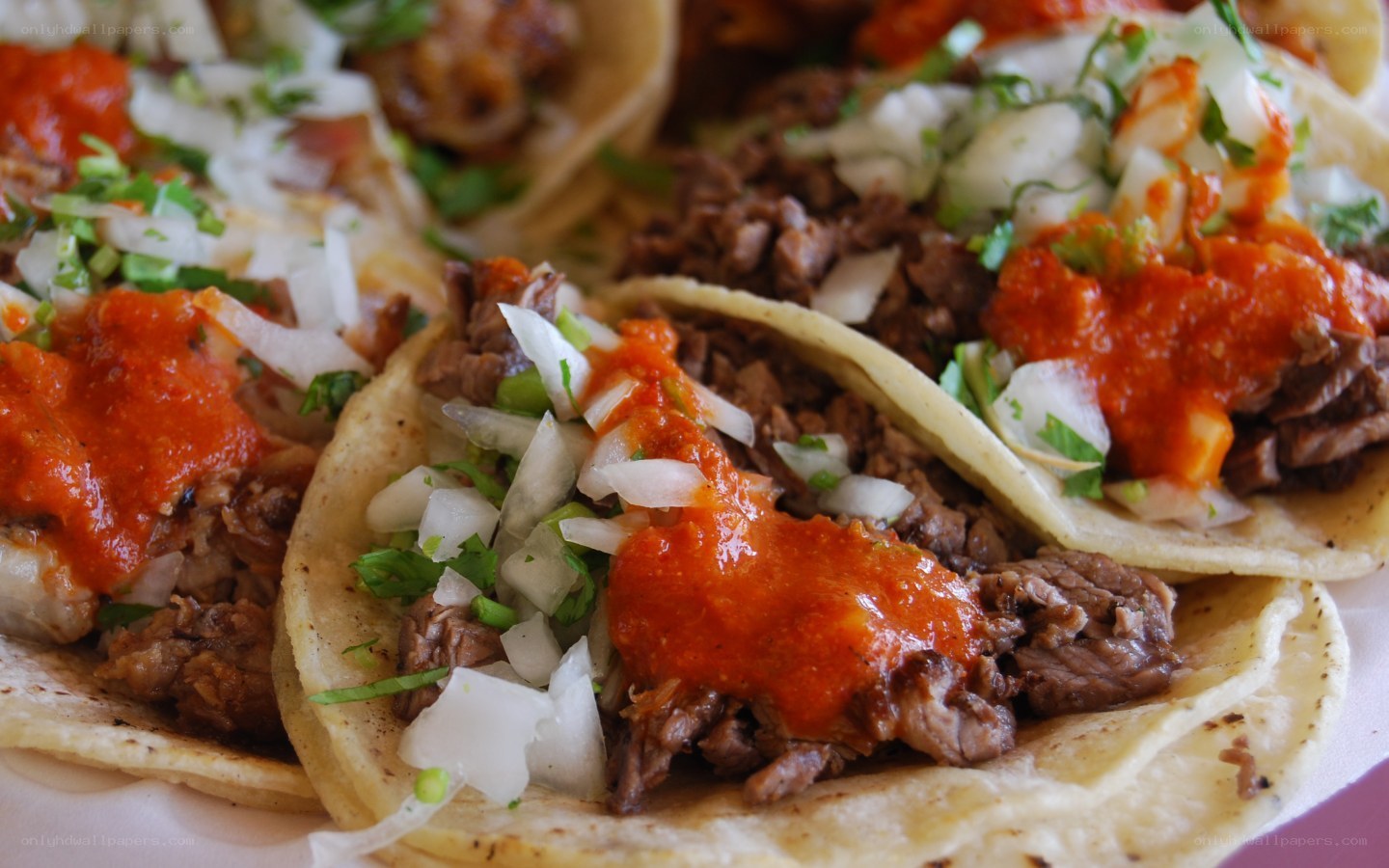 Tacos with beef and salsa