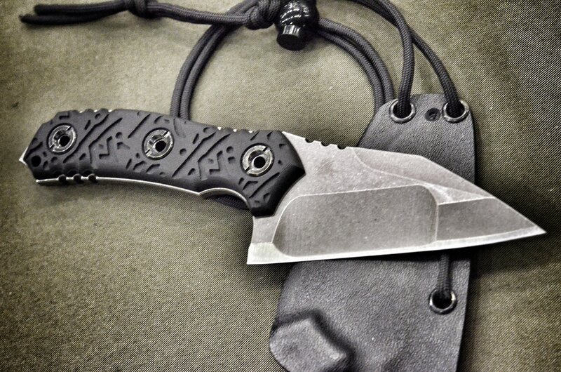 Tactical Knife with Sheath — Black, Utilitarian