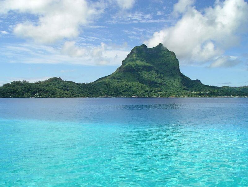 tahiti island with mount aorai