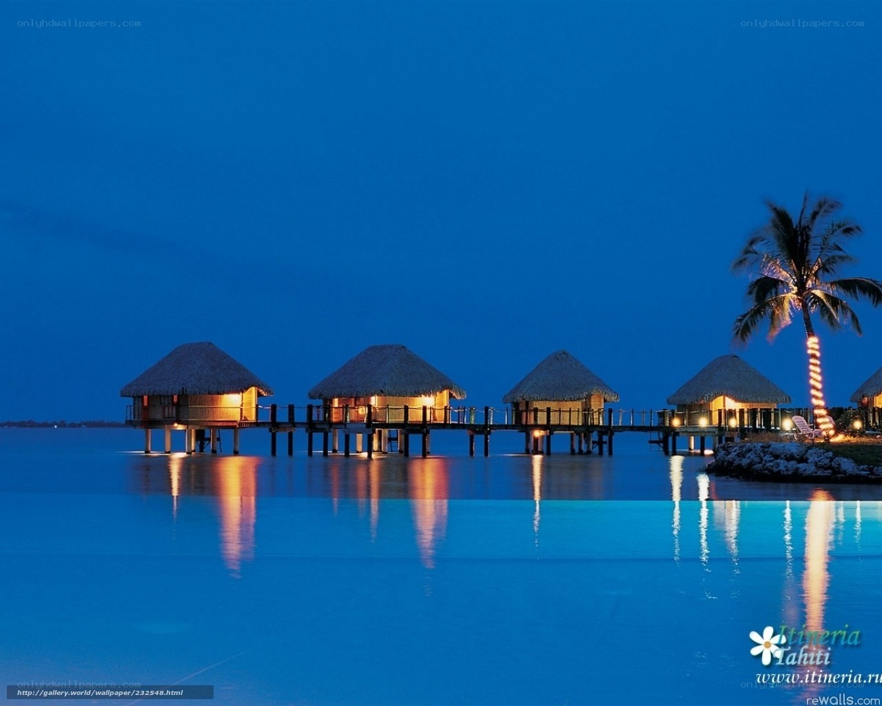 tahitian overwater bungalows