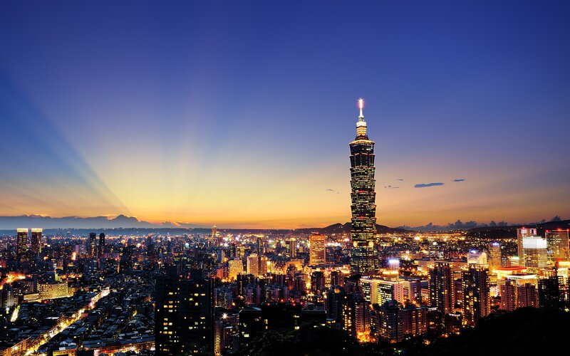 Taipei 101 at Dusk — Blue, Dramatic