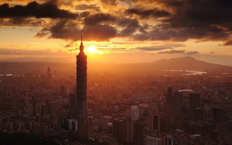 Taipei 101 at Sunset — Orange