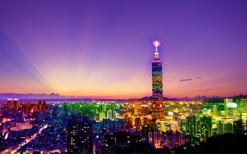Taipei at dusk with Taipei 101