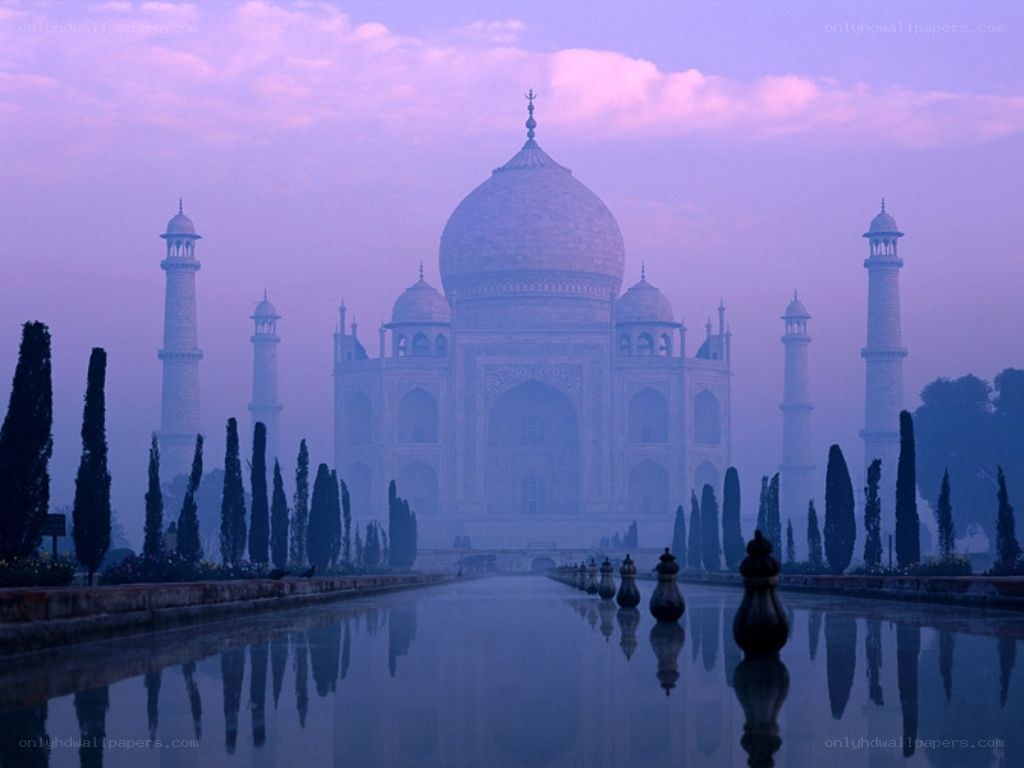Taj Mahal at dawn