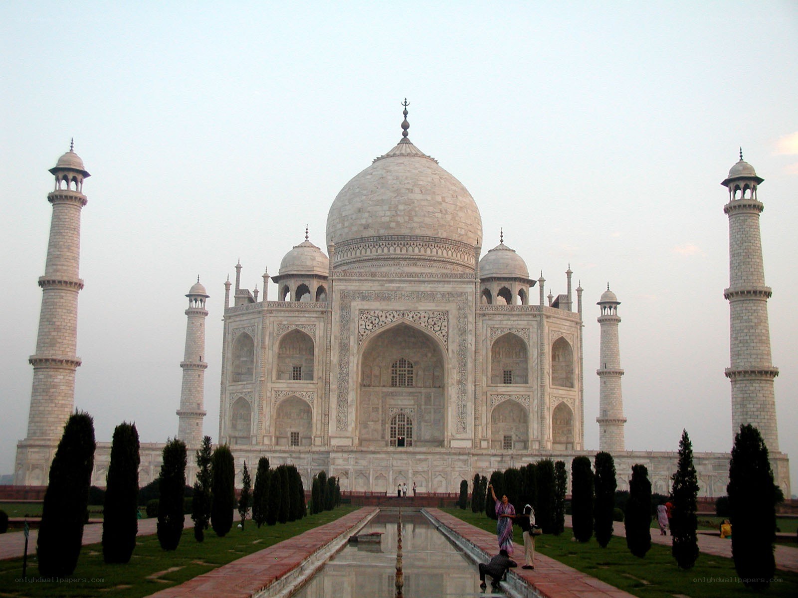 Taj Mahal at dawn