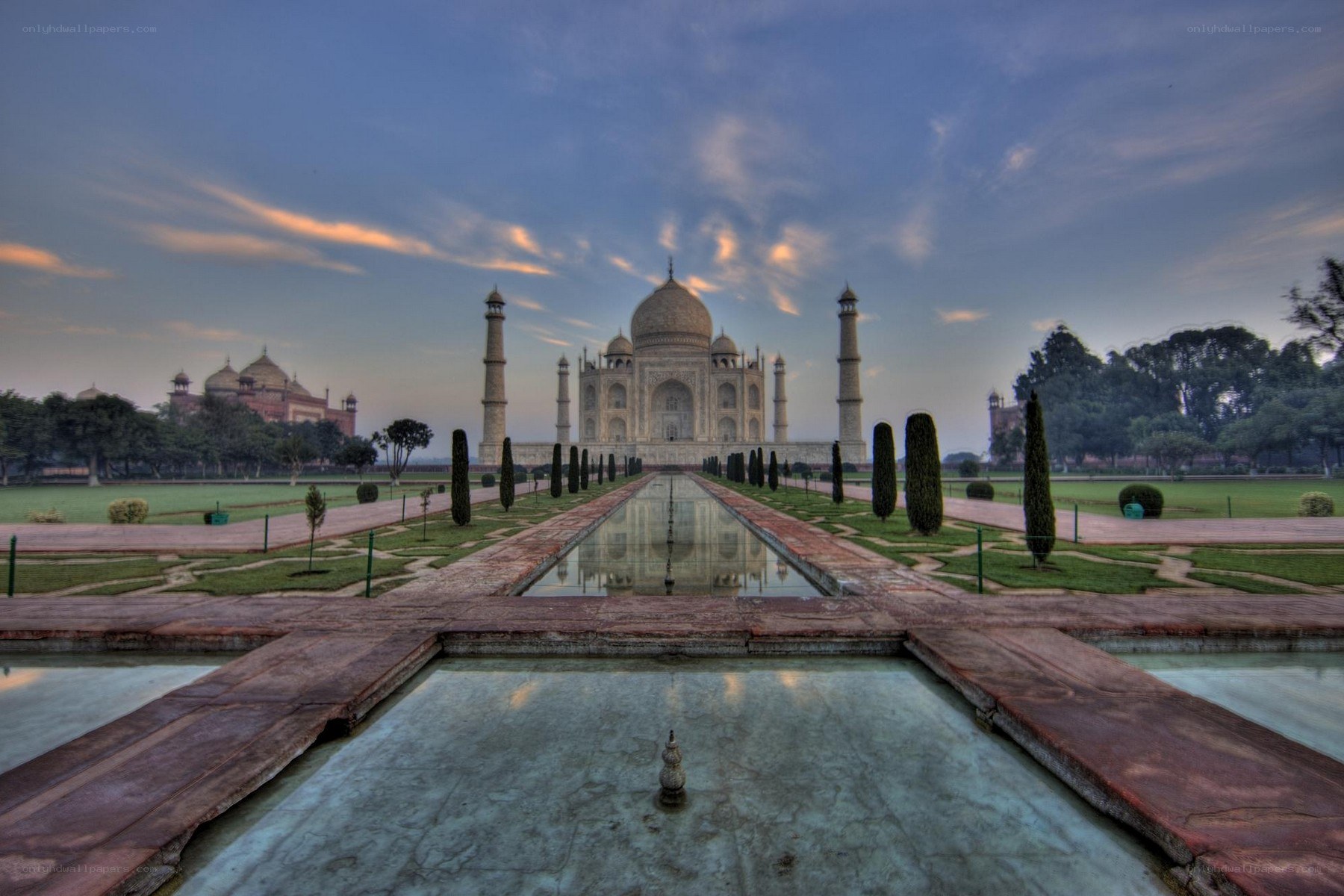 Taj Mahal at dawn
