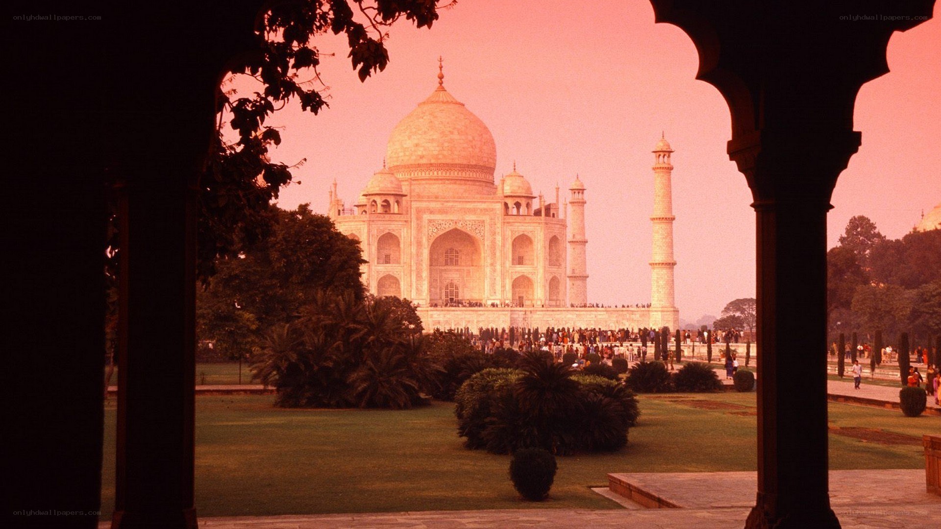 Taj Mahal at sunset