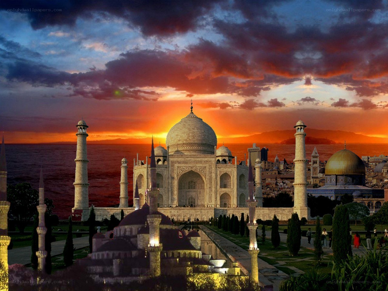Taj Mahal at sunset