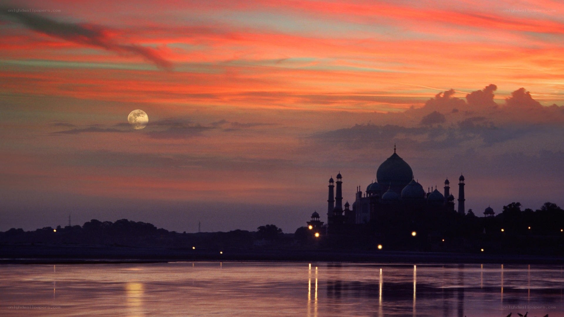 Taj Mahal at sunset with moon