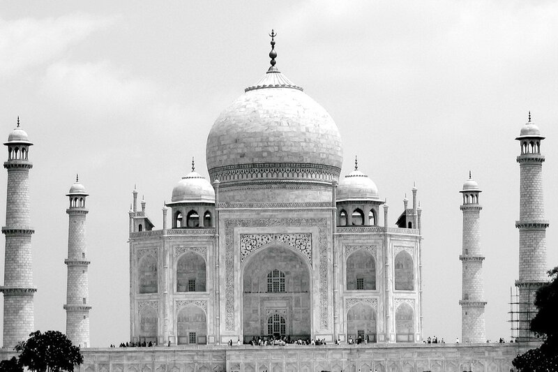 Taj Mahal in black and white