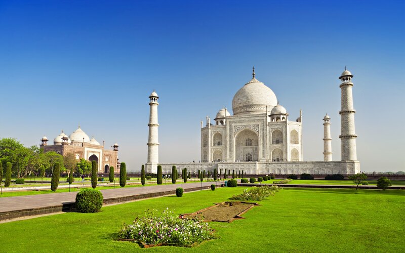 Taj Mahal Mausoleum — Green