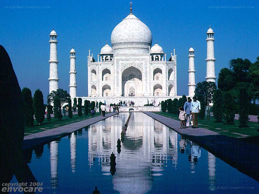 Taj Mahal reflection