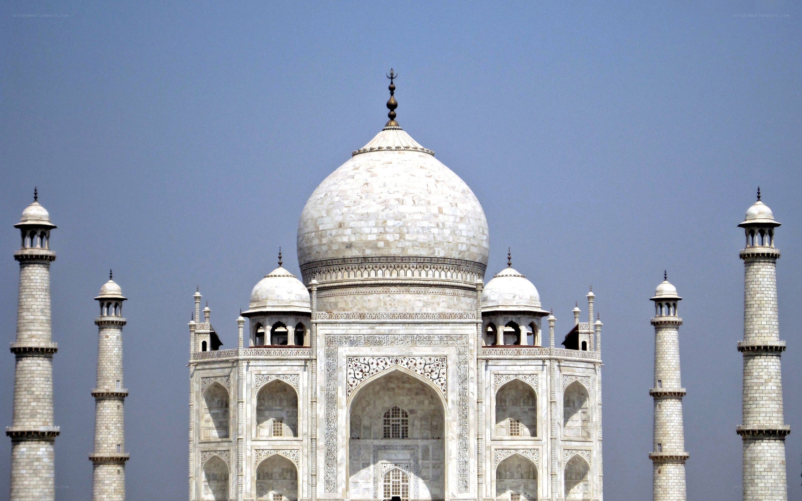 Taj Mahal with minarets
