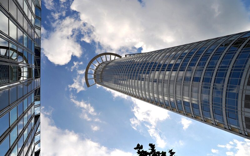 tall glass skyscraper