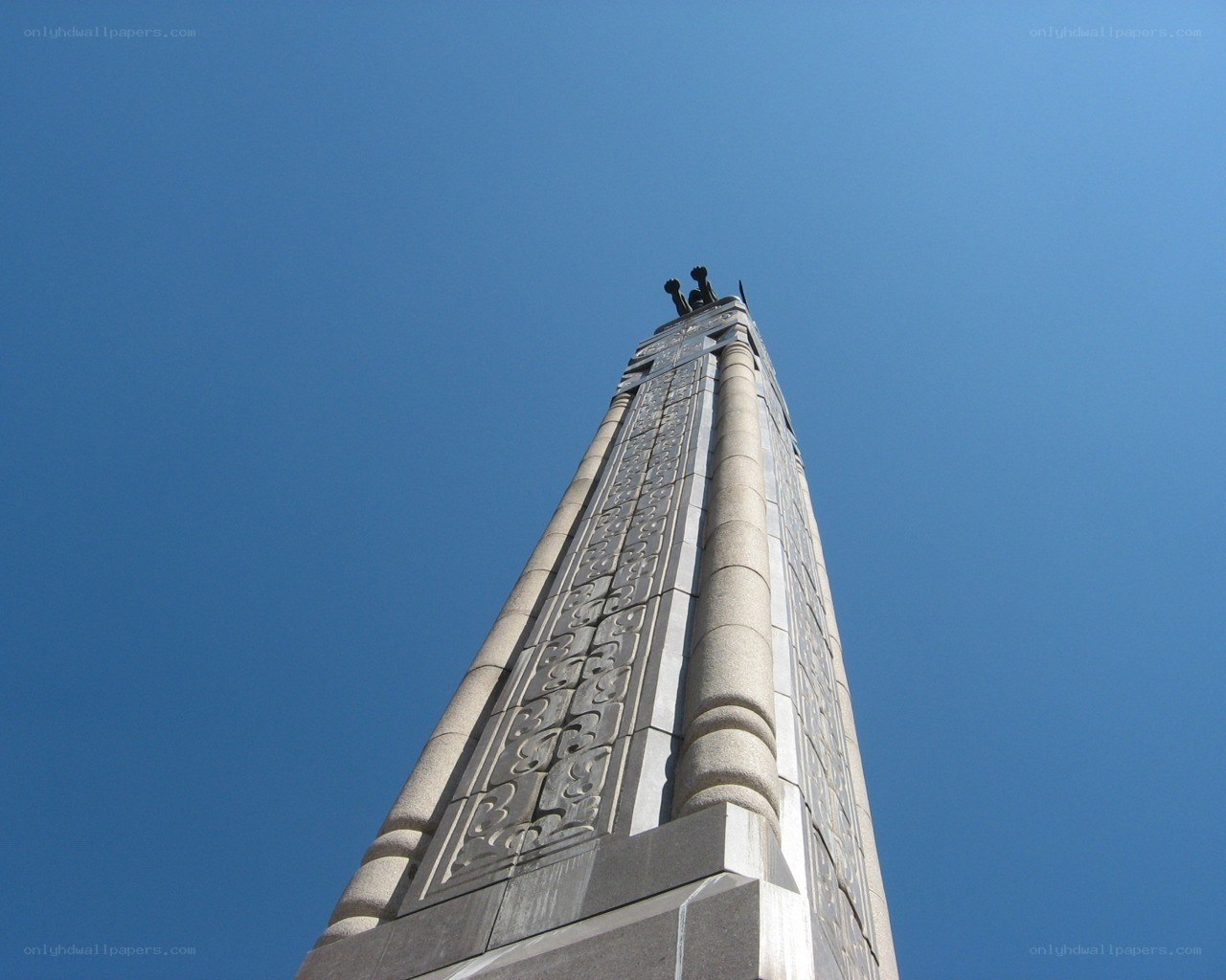 tall monument against blue sky