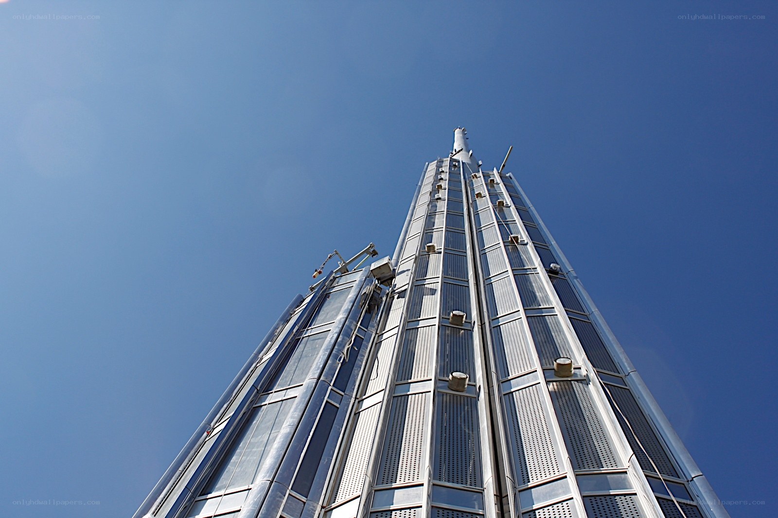 tall skyscraper against blue sky