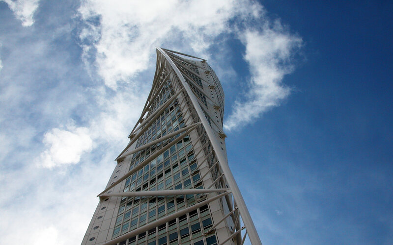 tall twisted skyscraper