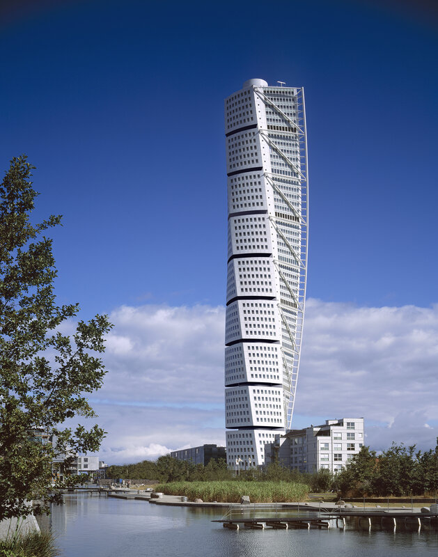 Tall Twisting Skyscraper — Blue