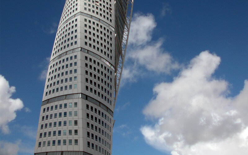 tall twisting skyscraper