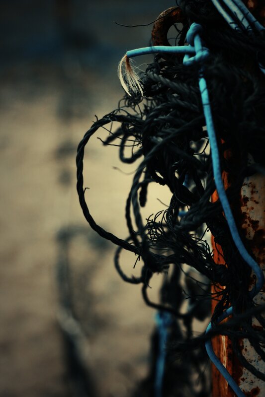 tangled ropes on a post