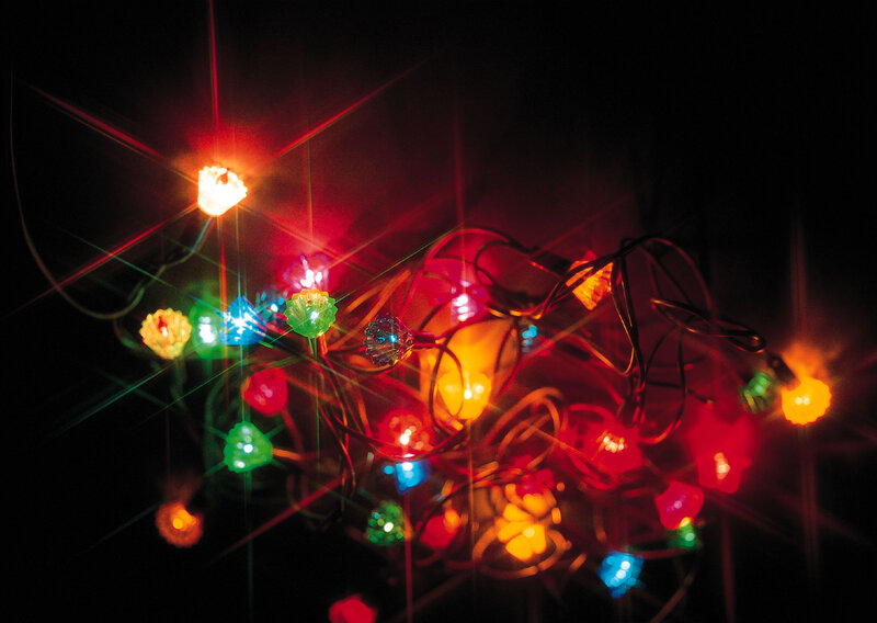 Tangled String Lights — Red, Festive