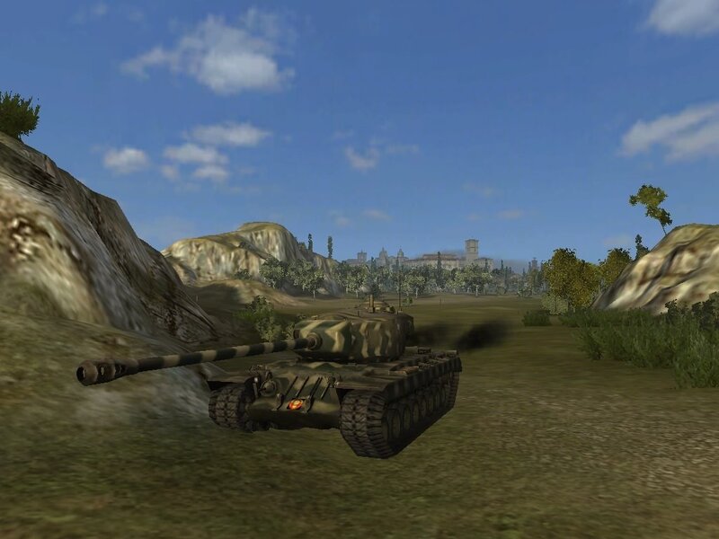 Tank in a Field — Green, Open