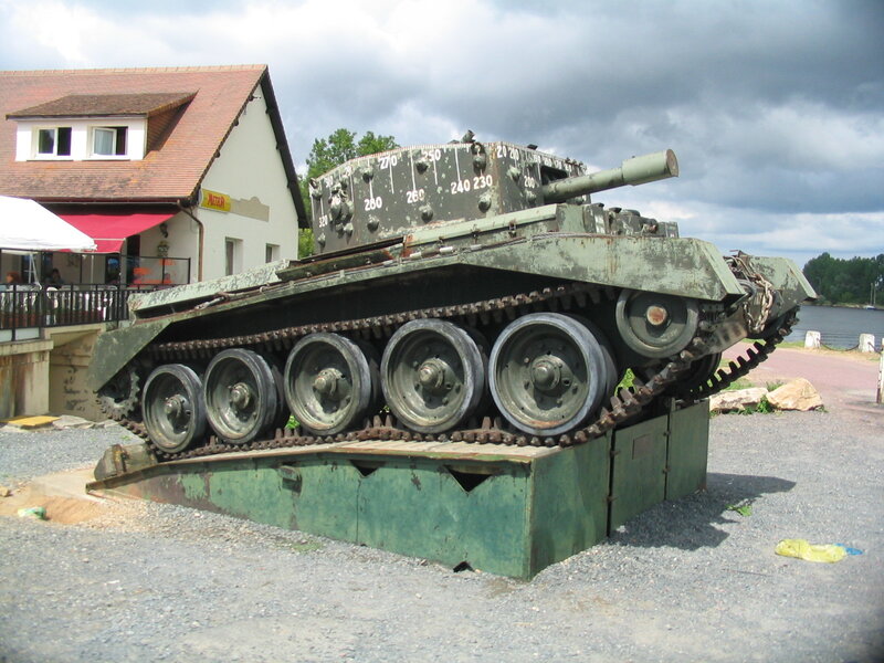 Tank monument display