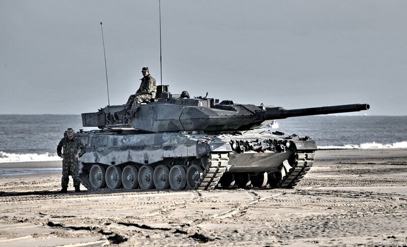 Tank on Beach — Gray