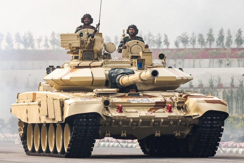 Tank with Soldiers — Tan