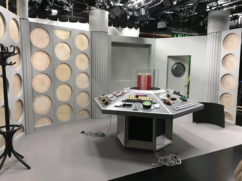 TARDIS Control Console — Gray