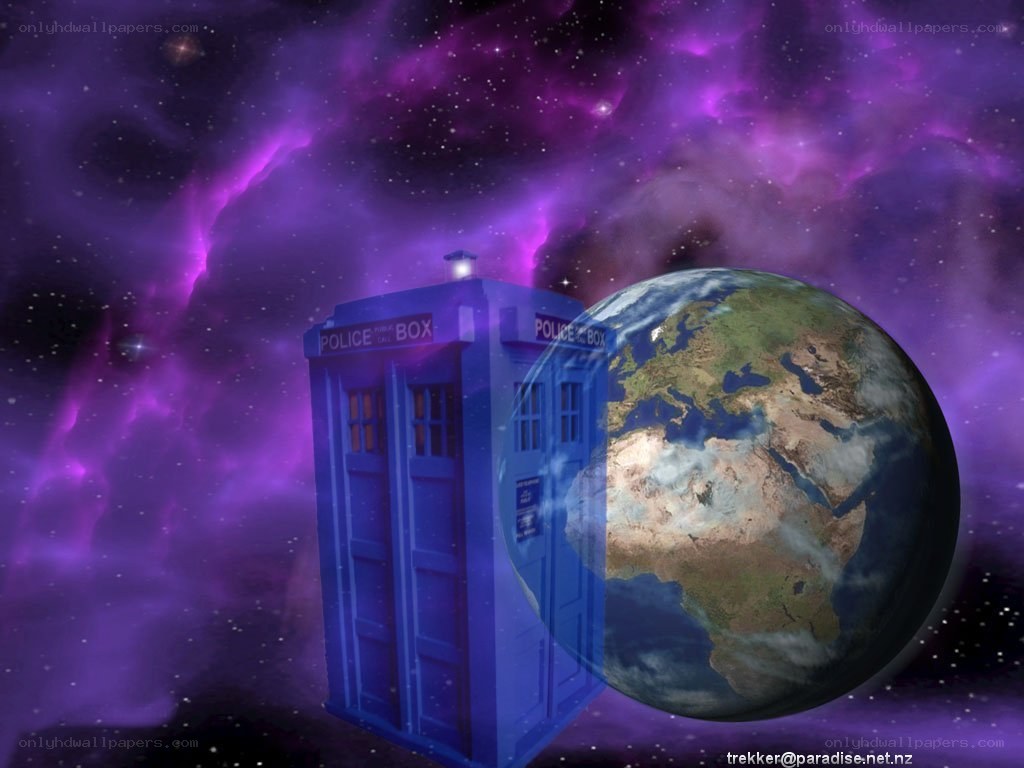 TARDIS in space with Earth