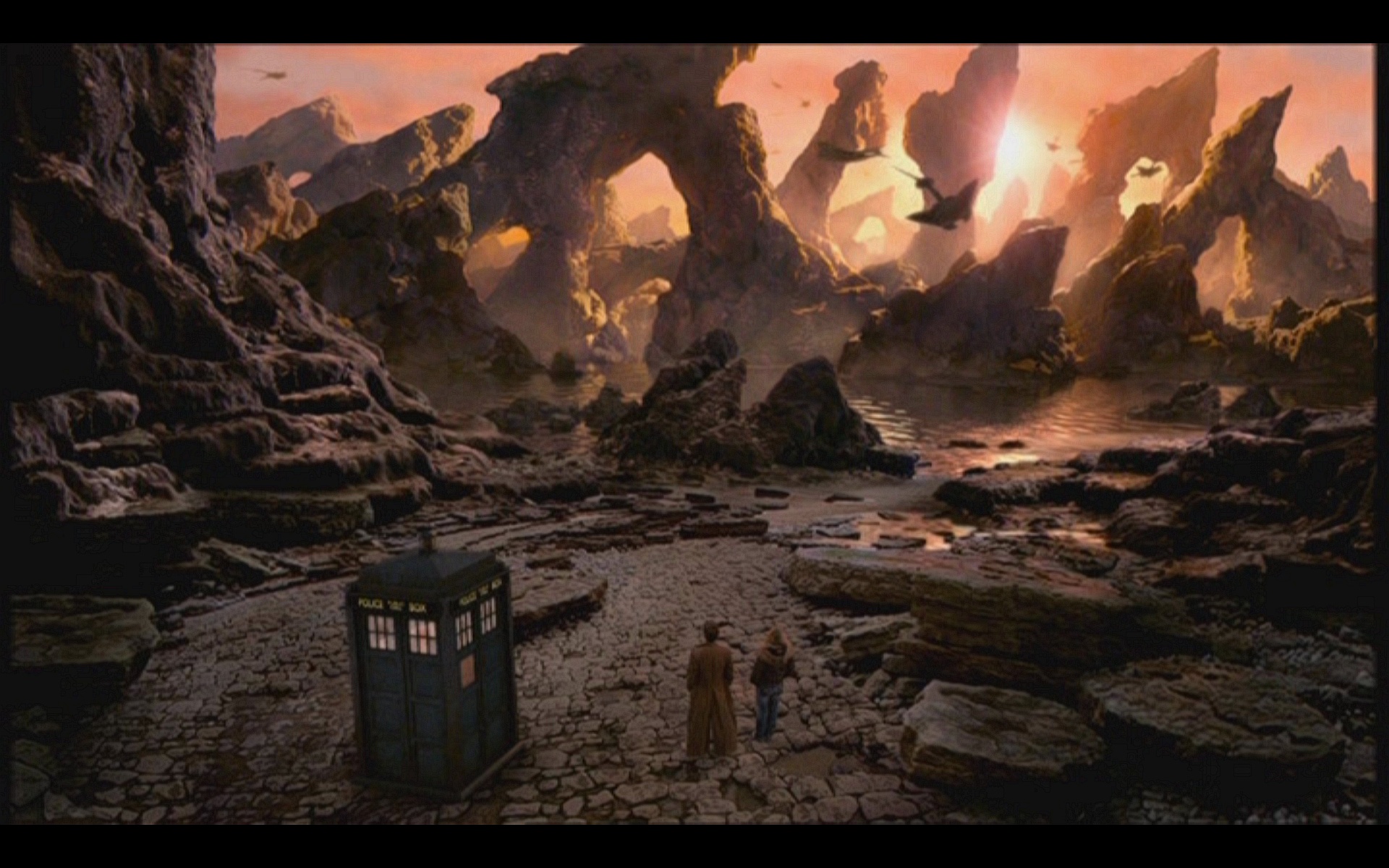TARDIS on alien planet